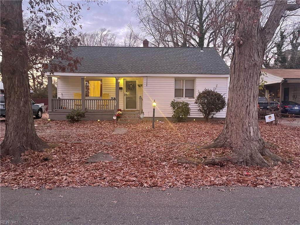 2325 Jamestown Ave - Photo 1