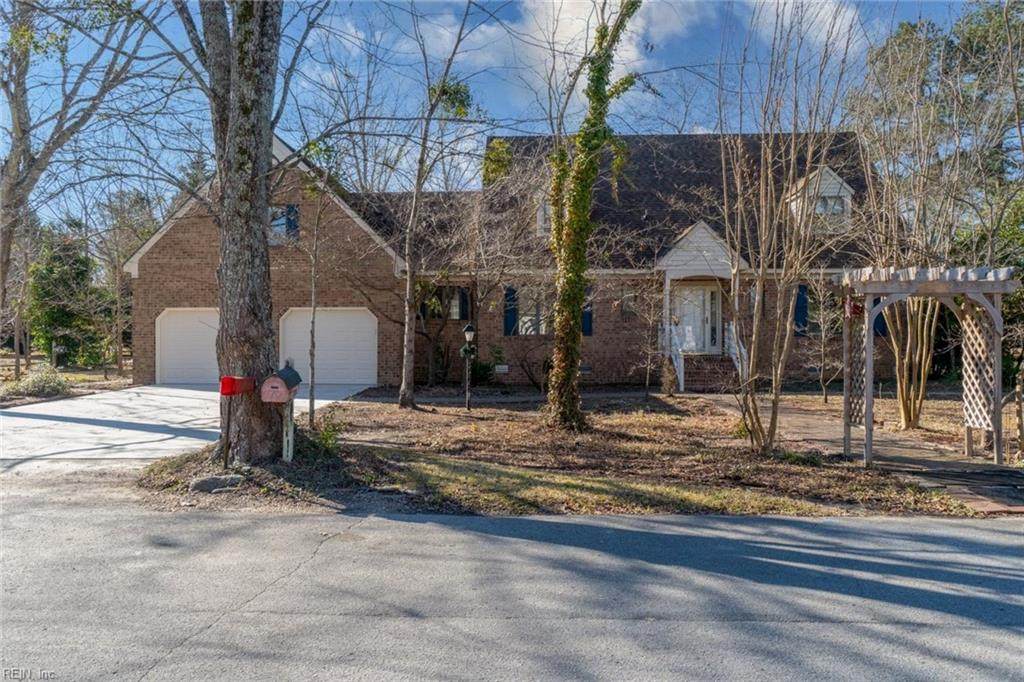 607 Gaston Dr - Photo 1