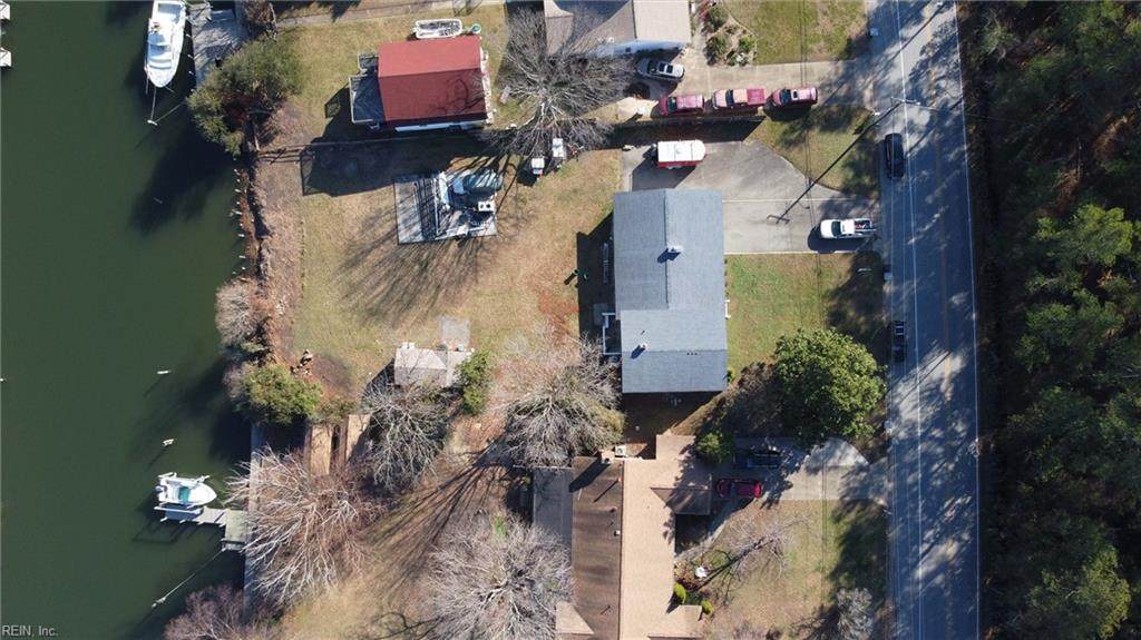 1713 Beach Rd - Photo 1