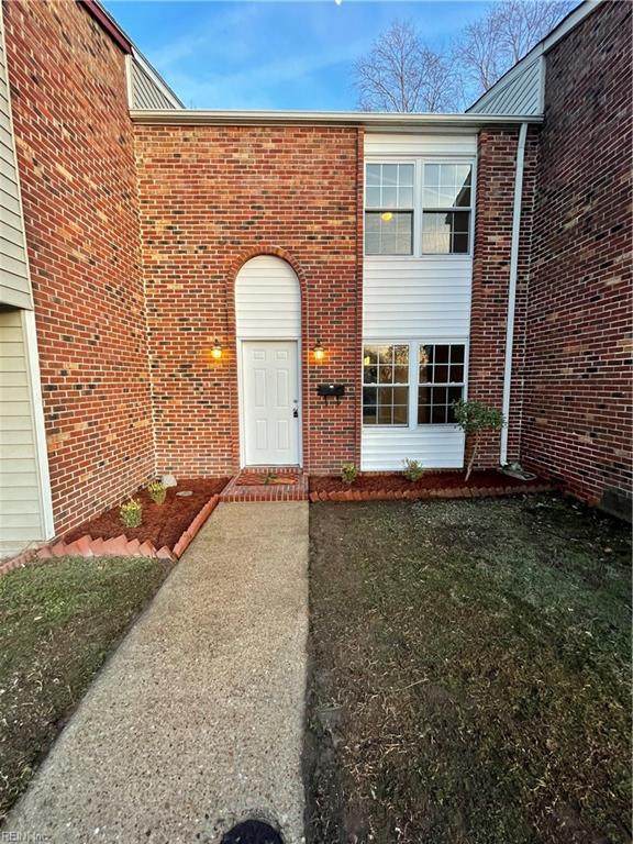 990 Level Green Blvd - Photo 1
