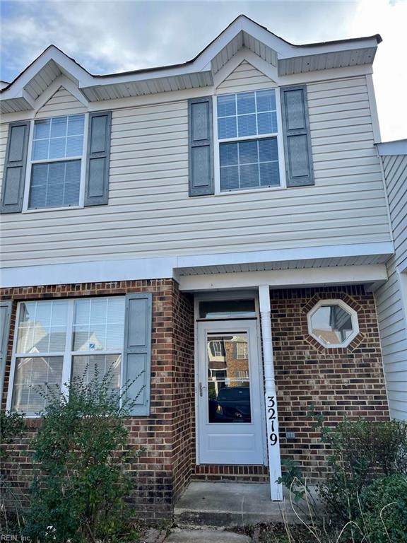 3219 Forest Green Dr - Photo 1