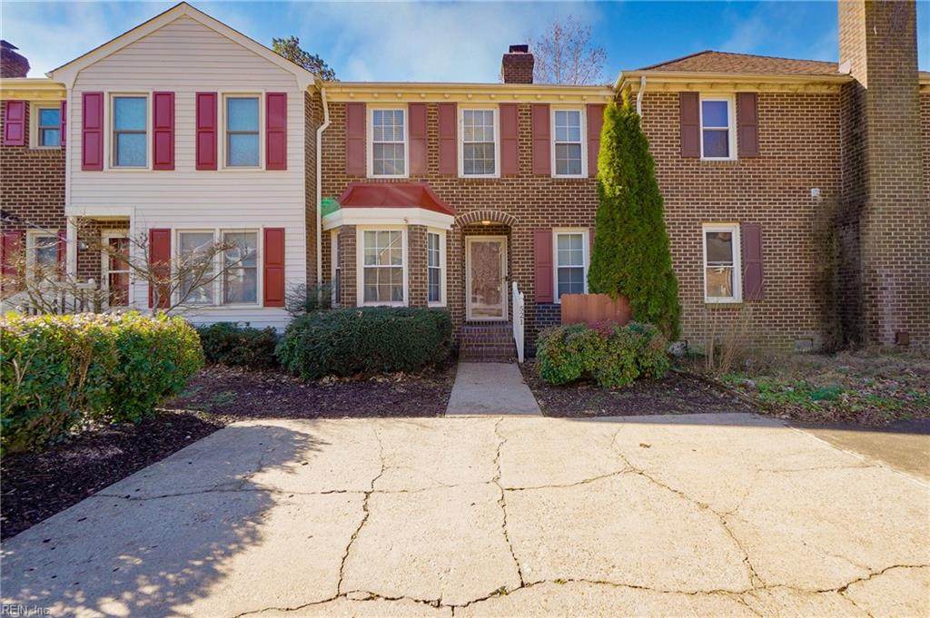 521 Mulligan Dr - Photo 1