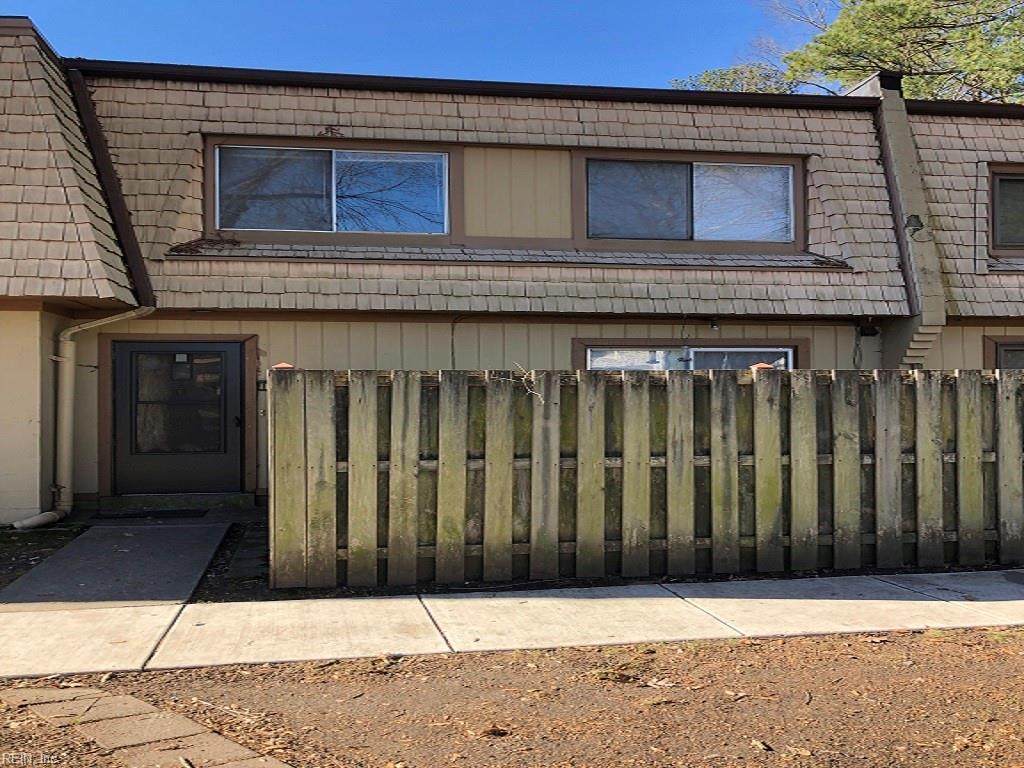 1604 Malibu Pl - Photo 1