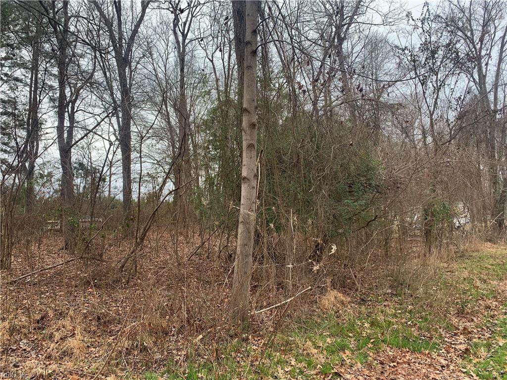 175 Hemlock St - Photo 1