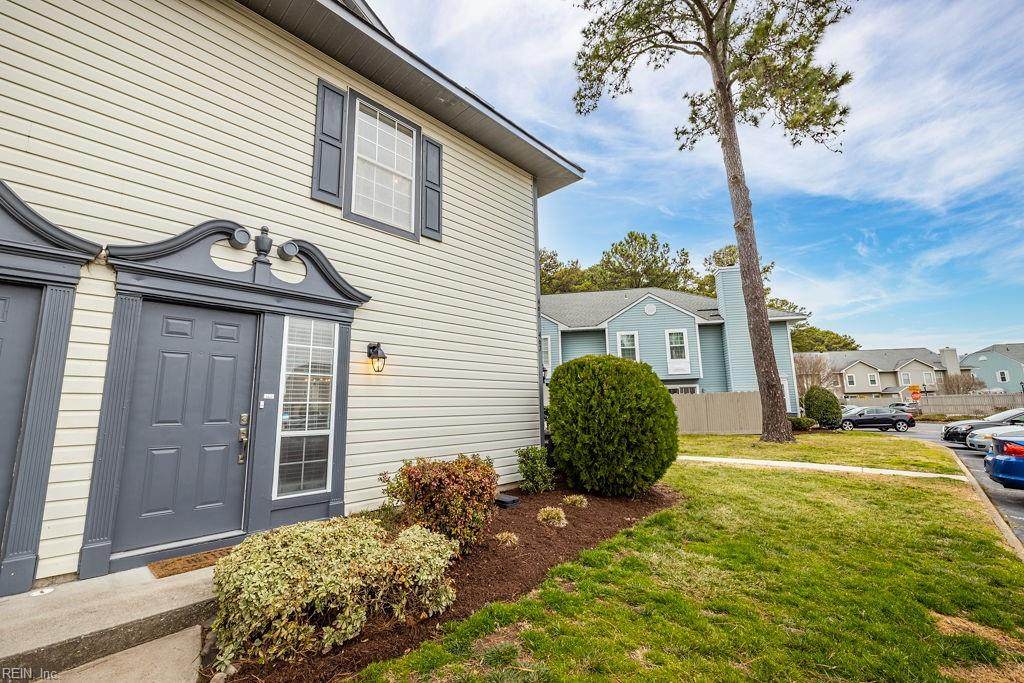 467 Chatterton Dr - Photo 1