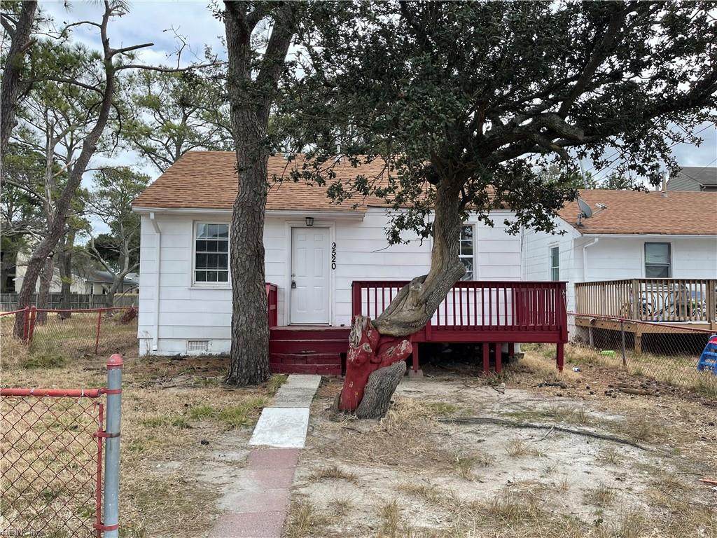 9518 13th Bay St - Photo 1