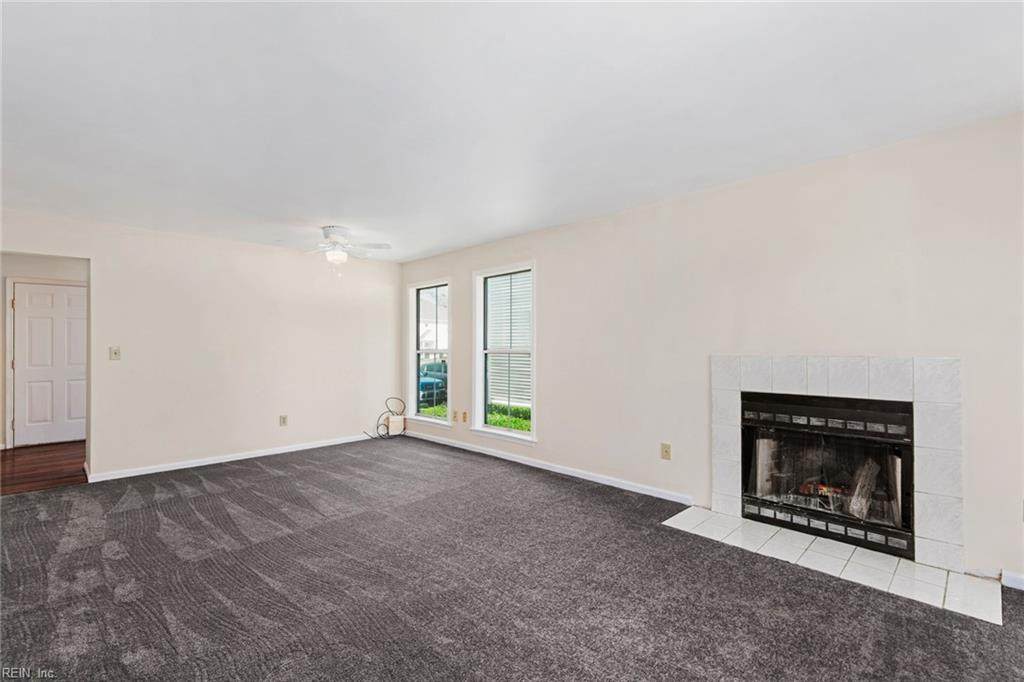 536 South St - Photo 1