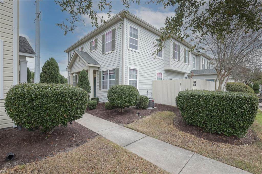 1458 Leckford Dr - Photo 1