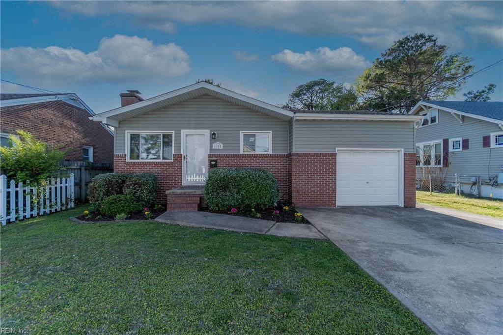 8805 Chesapeake Blvd - Photo 1