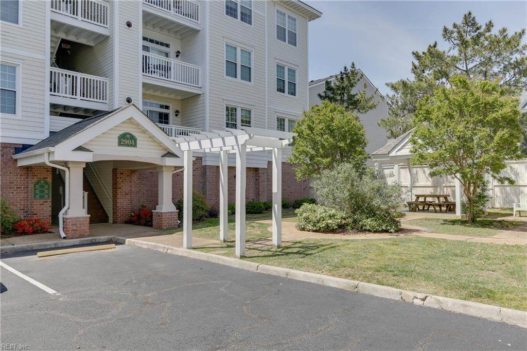 2904 Brighton Beach Pl - Photo 1
