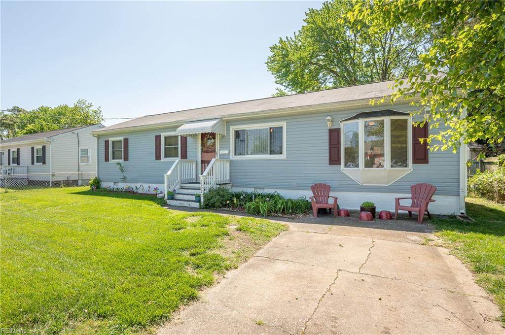 1102 75th St - Photo 1