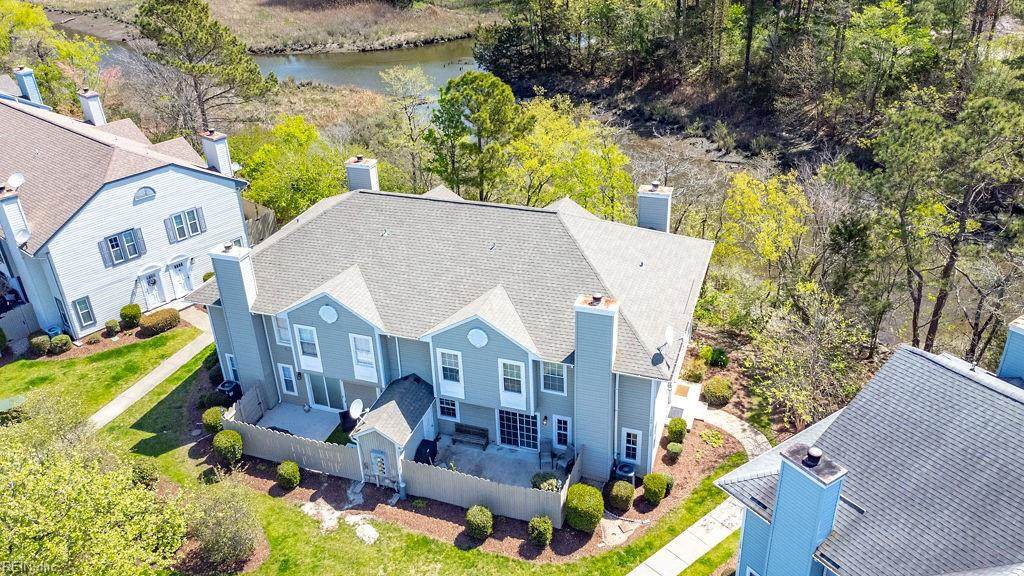 132 Seaside Ln - Photo 1