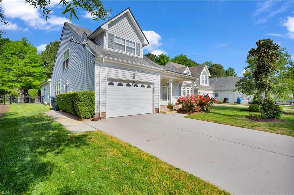 2833 Einstein Dr - Photo 1
