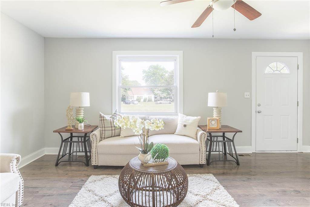 307 Ashlawn Dr - Photo 1