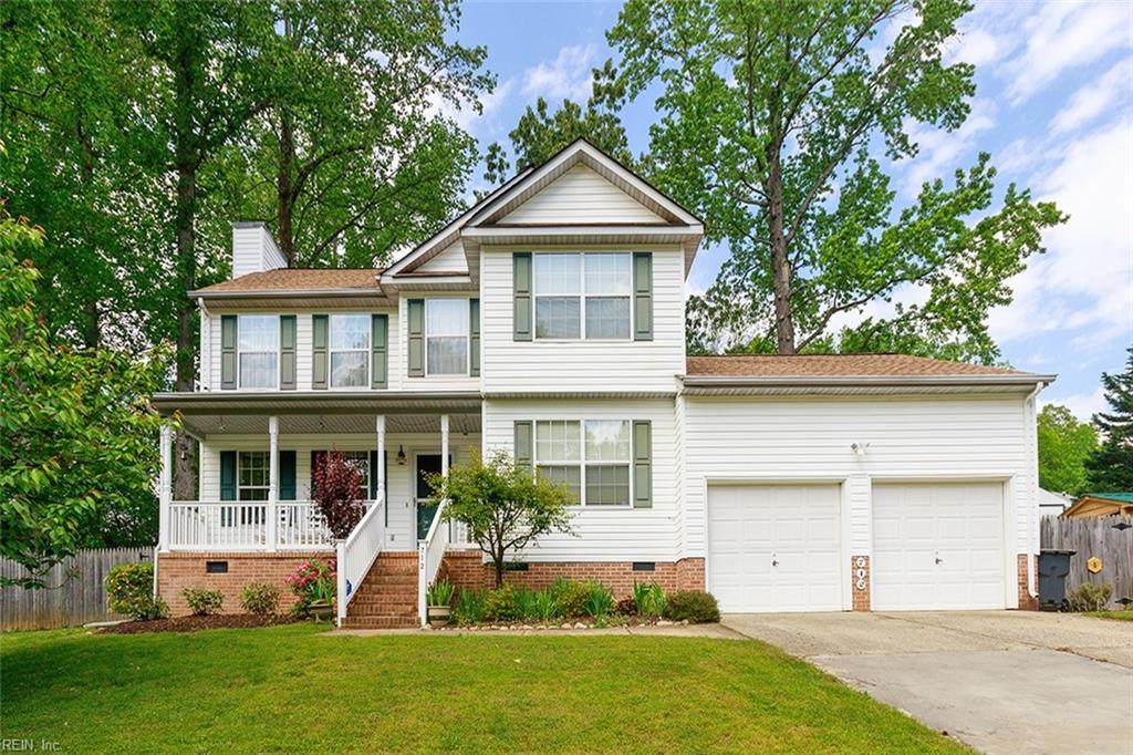 712 Colonial Ave - Photo 1