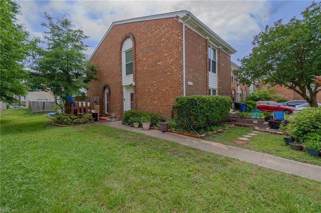 5351 Commons Ct - Photo 1