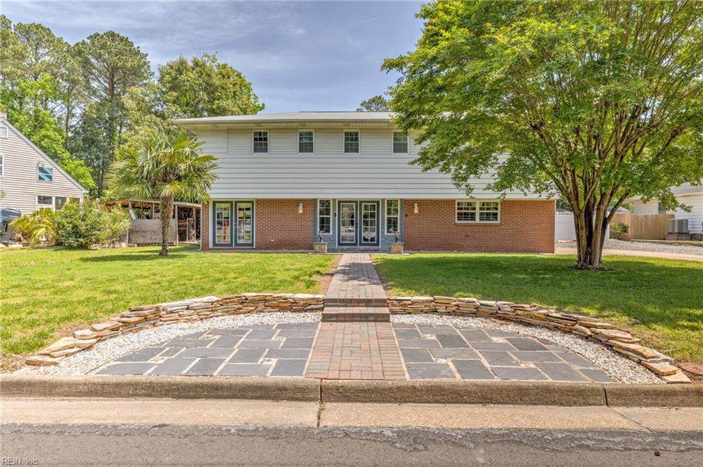 16 Hansom Dr - Photo 1
