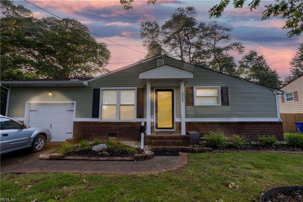 8329 Capeview Ave - Photo 1