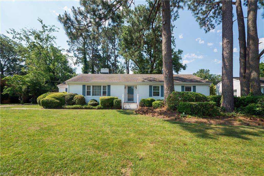 4513 Glencove Dr - Photo 1
