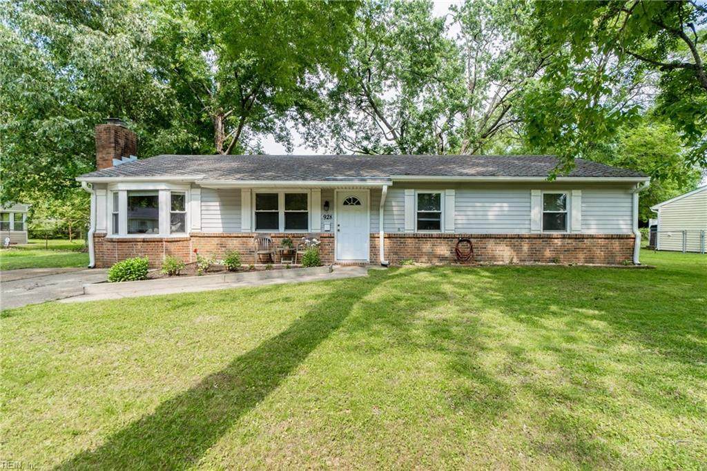 928 Lamplight Ln - Photo 1