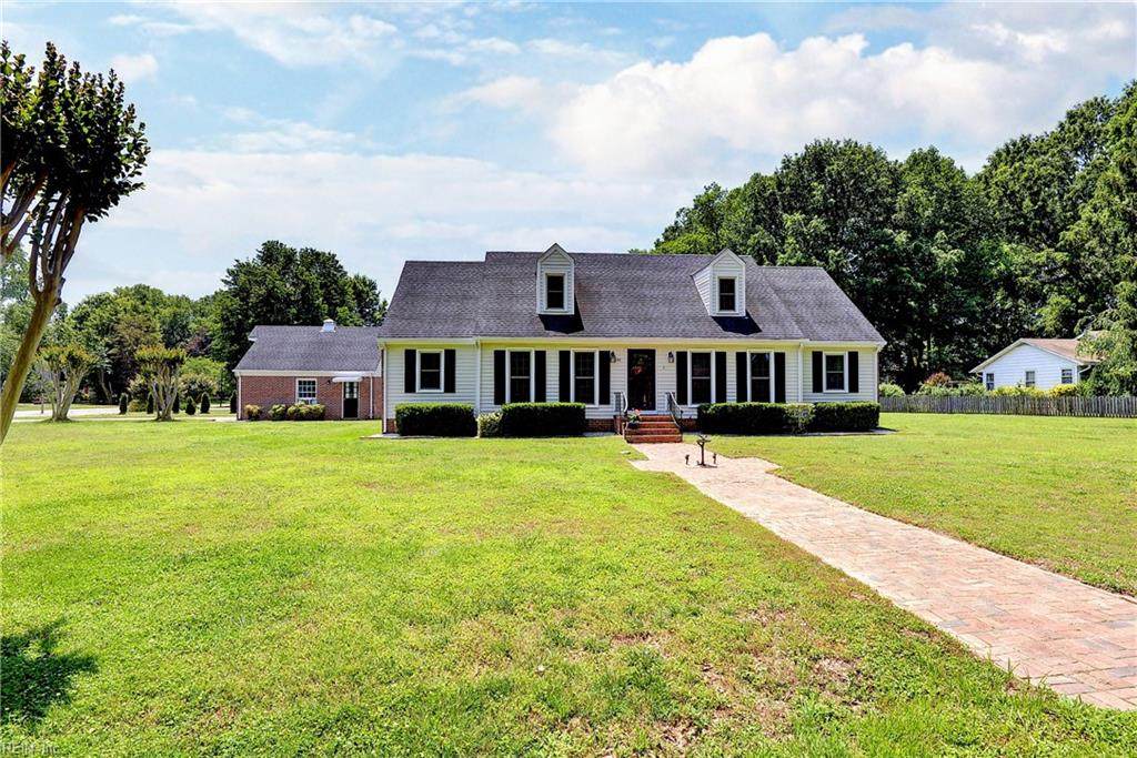 100 Lexington Dr - Photo 1