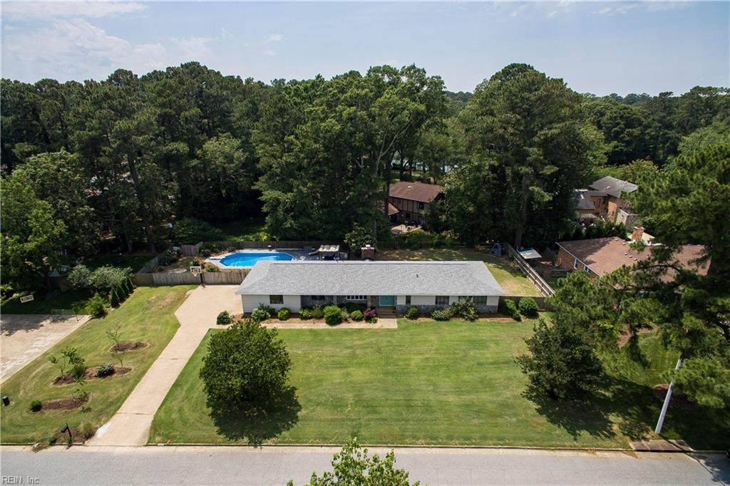 1561 Bay Breeze Dr - Photo 1