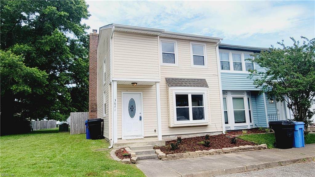 3671 Sylvan Ln - Photo 1