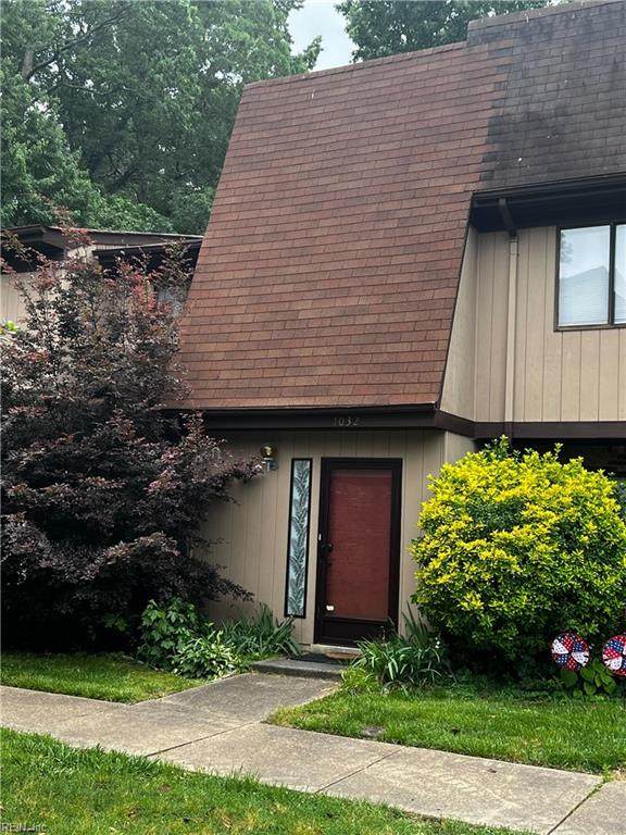 1032 Green Dr - Photo 1