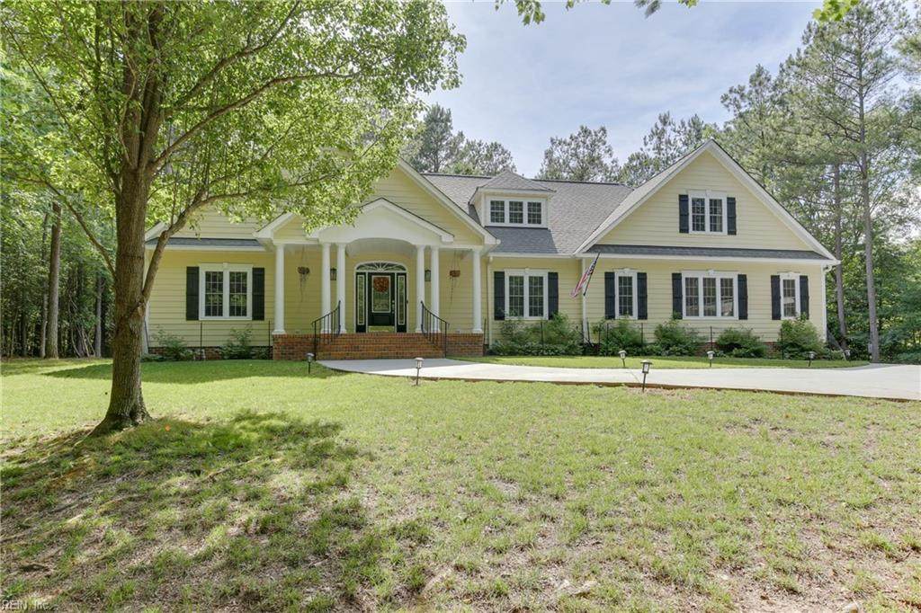 5002 Brandon Pines Dr - Photo 1
