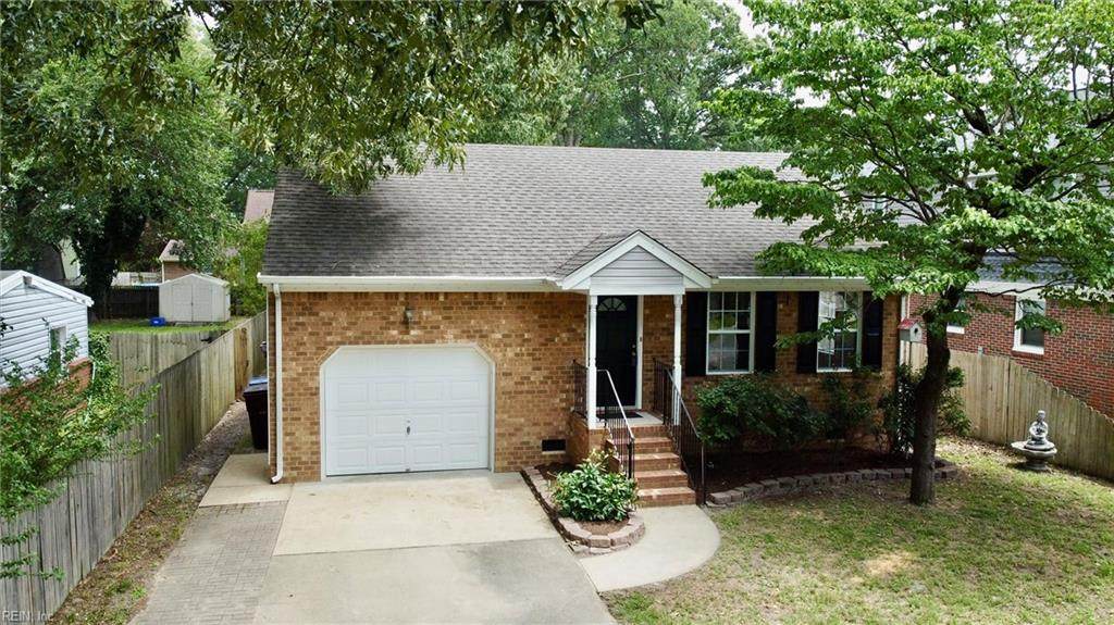1520 Chestnut Ave - Photo 1