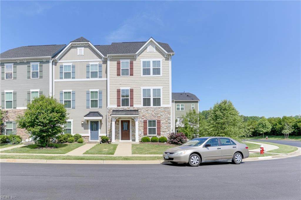 7500 Luminary Dr - Photo 1