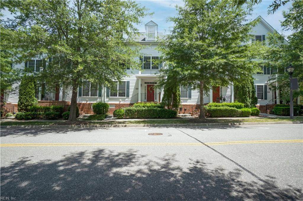 5322 Center St - Photo 1