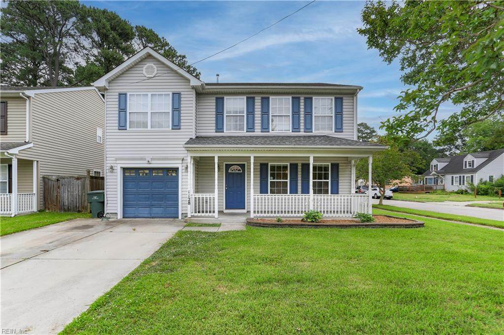 1128 Clarence St - Photo 1