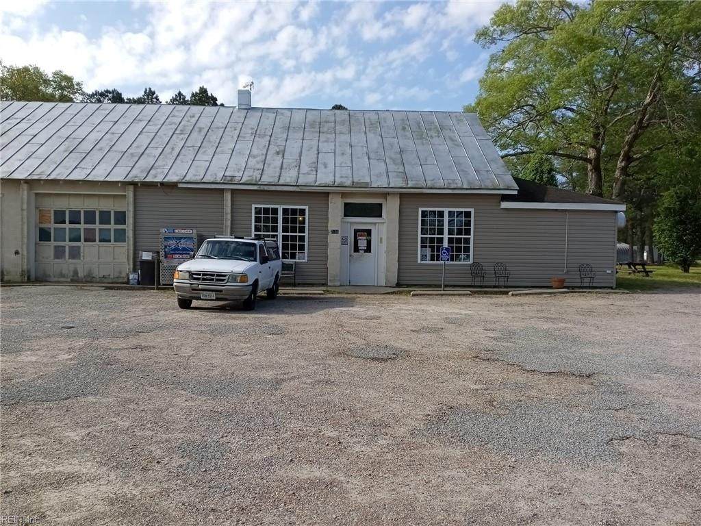 7458 Mill Swamp Rd - Photo 1