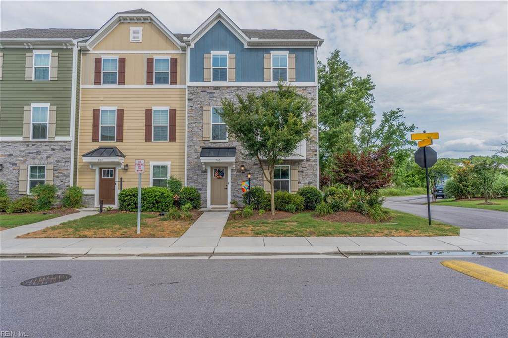 900 Avast Way - Photo 1