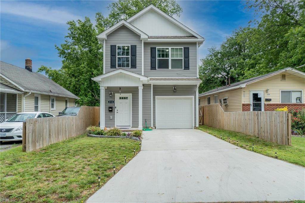 2110 Laguard Dr - Photo 1