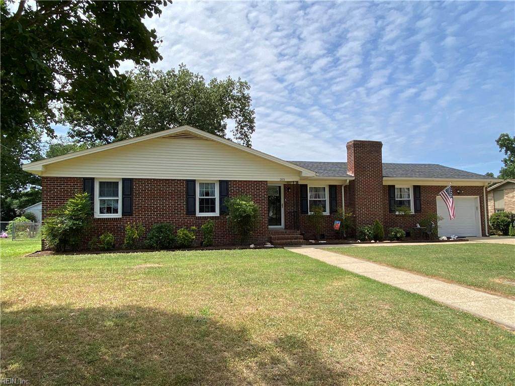 315 Sherwood Dr - Photo 1