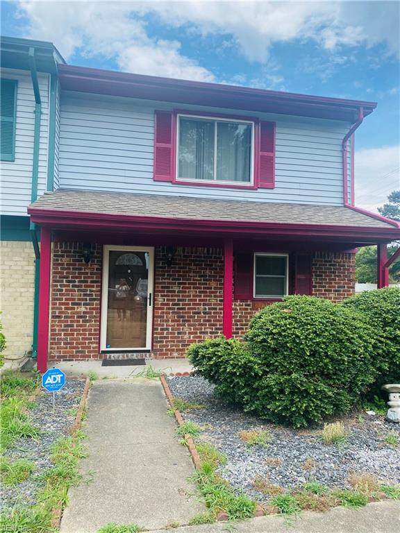 1123 Clay St - Photo 1