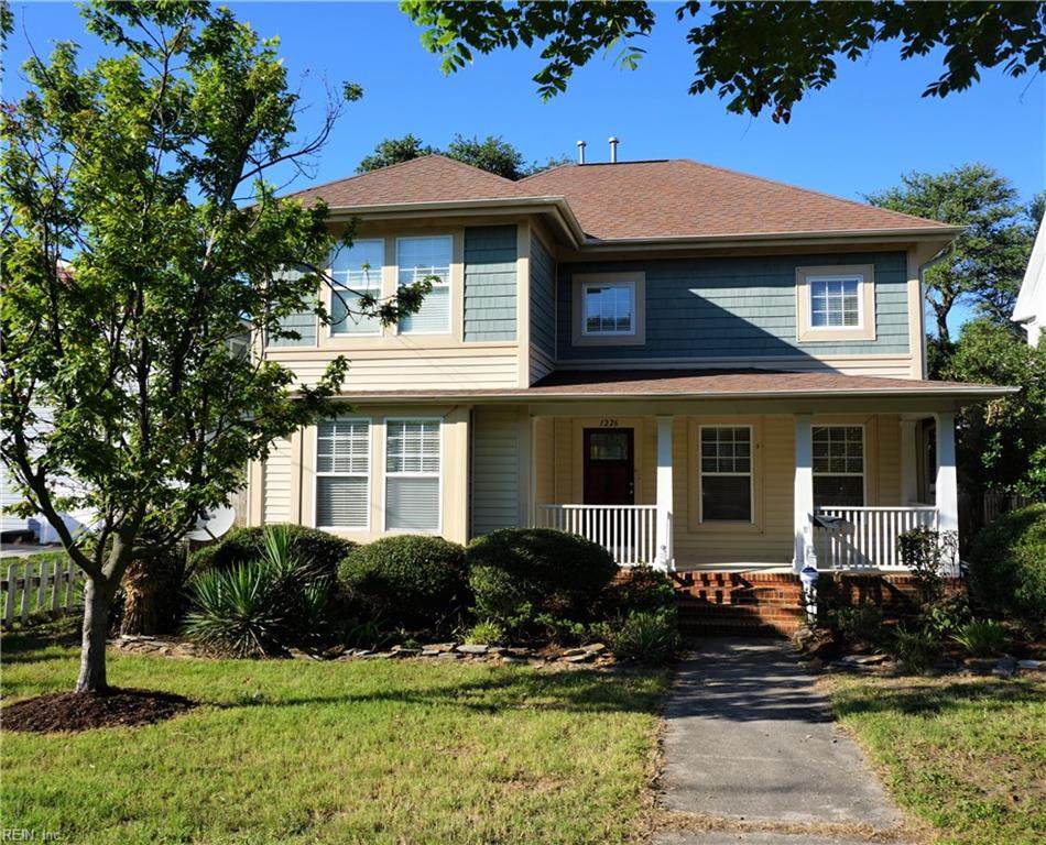 1226 Hillside Ave - Photo 1