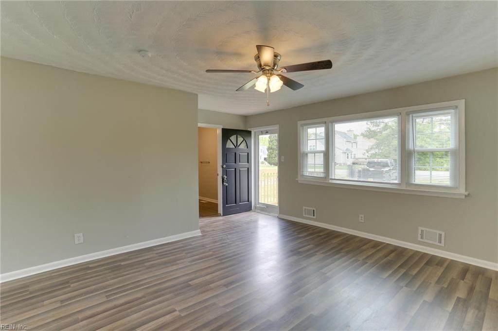 2635 Cedar Rd - Photo 1