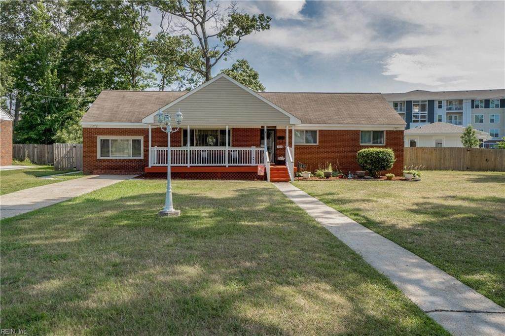 5813 Maywood Blvd - Photo 1