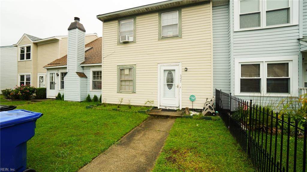 3227 Creekside Dr - Photo 1