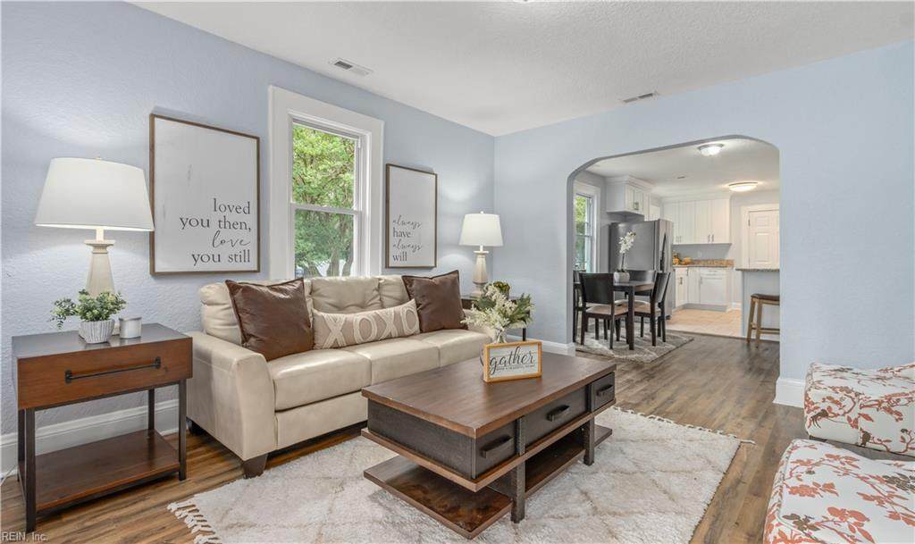 2215 Saint Denis Ave - Photo 1