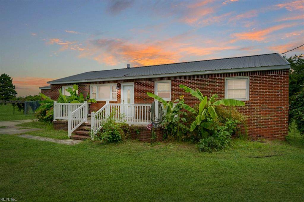 457 Gibbs Rd - Photo 1