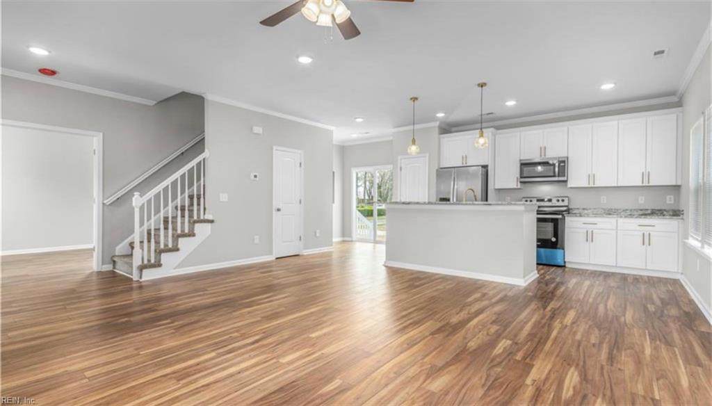 2330 Barre St - Photo 1