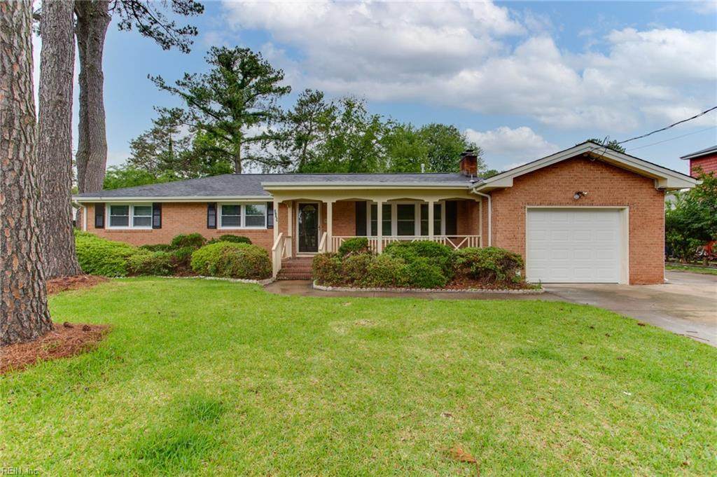 705 Edwin Dr - Photo 1
