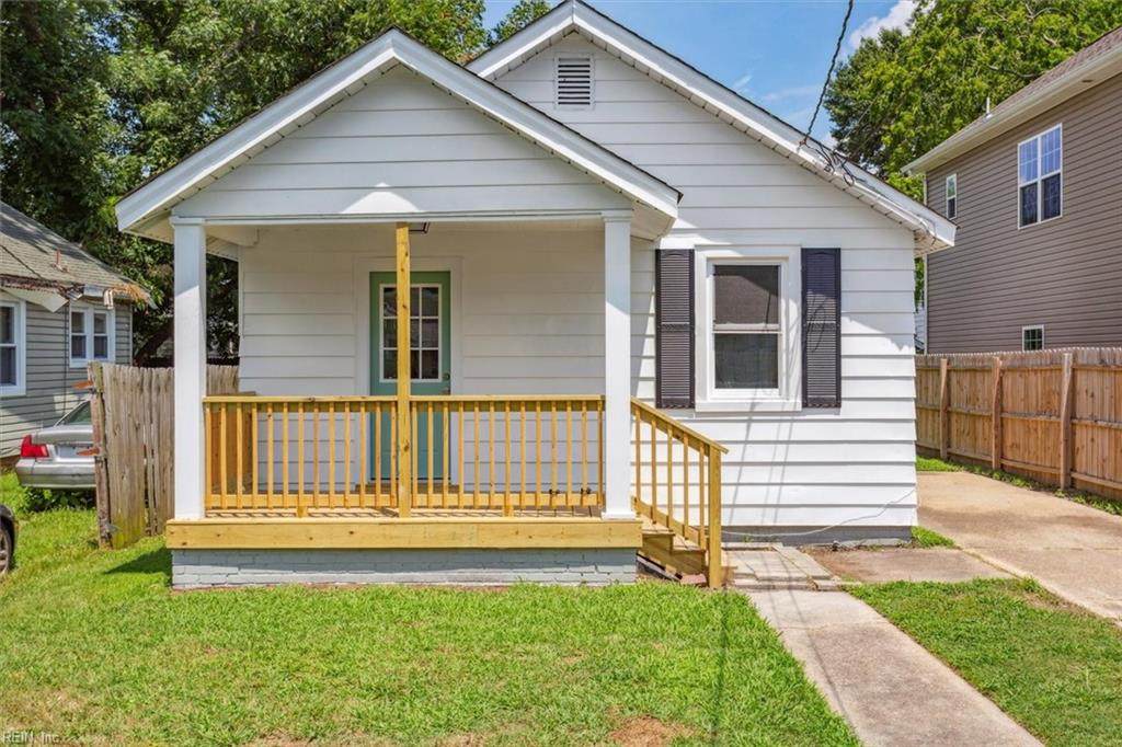 366 Merrimac Ave - Photo 1