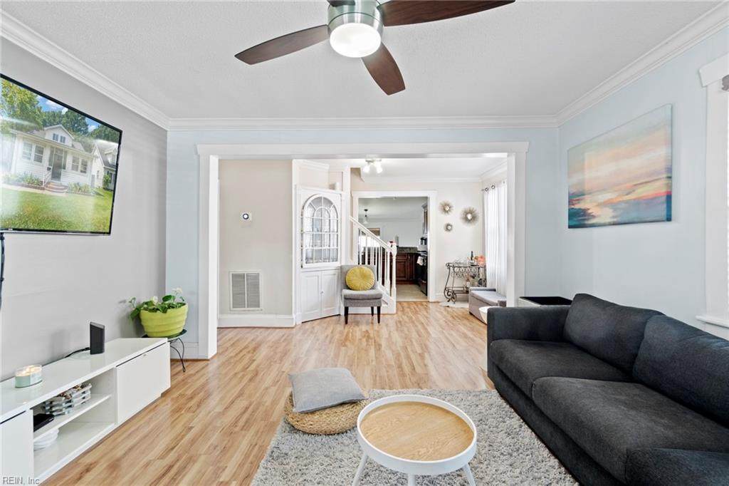 1537 Mcneal Ave - Photo 1