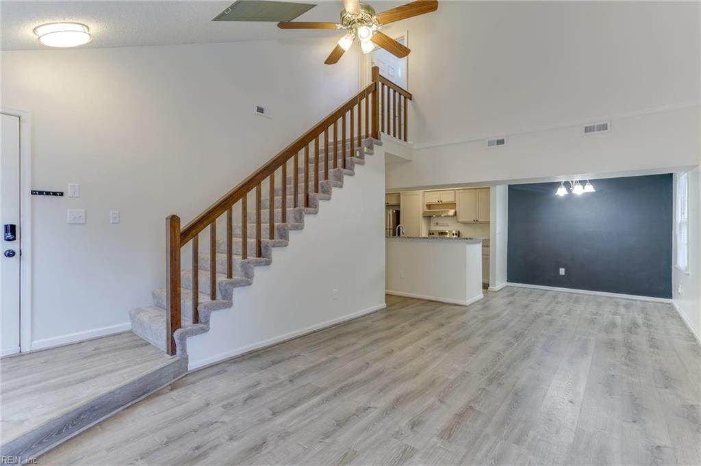 1433 Lake Geneve Dr - Photo 1