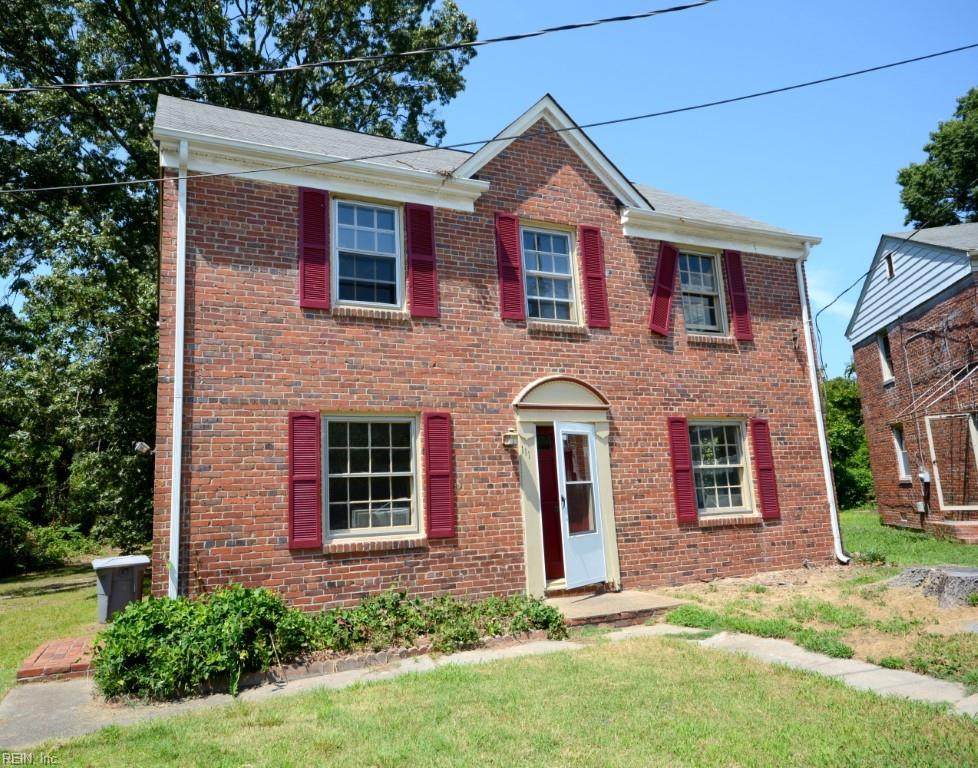 111 Armstrong Dr - Photo 1